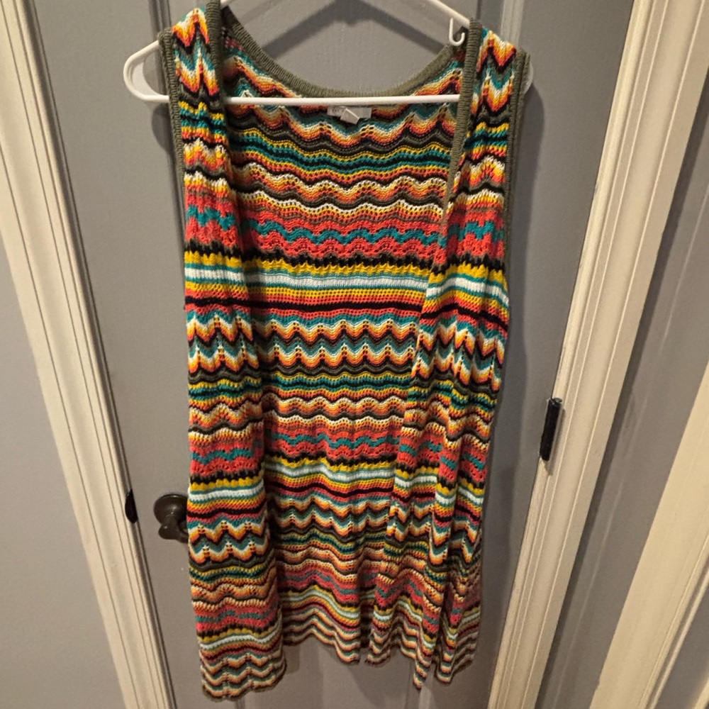 Colorful Zigzag Knit Vest